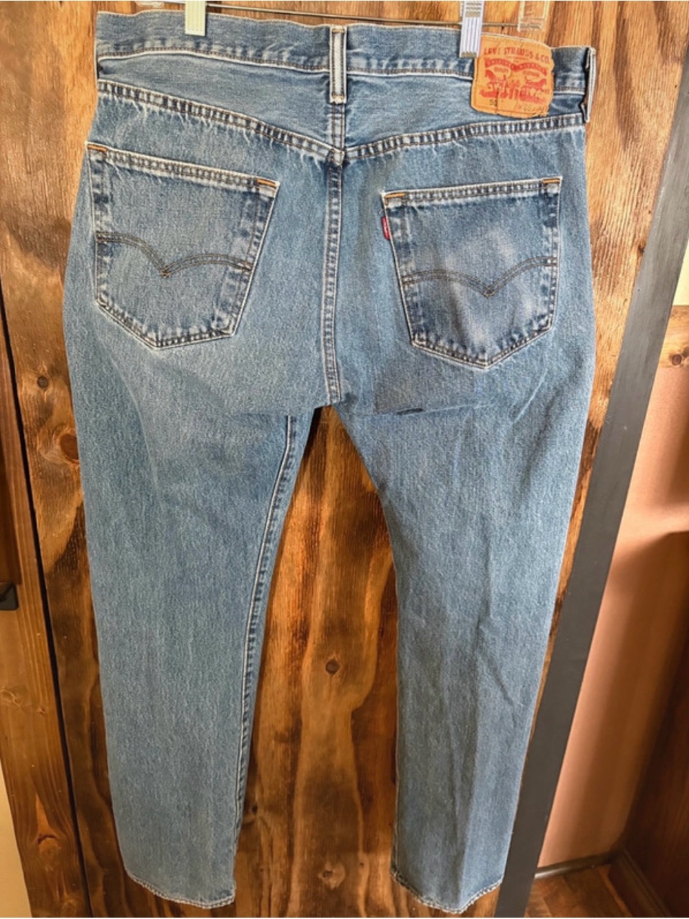 Levi's Men's Light Wash Slim Straight Jeans - Blue Denim